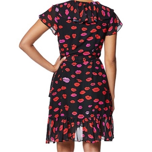 Betsey Johnson Red Kiss 💋 Dress Valentine's Day Lips Mouth Heart Print - Picture 2 of 16